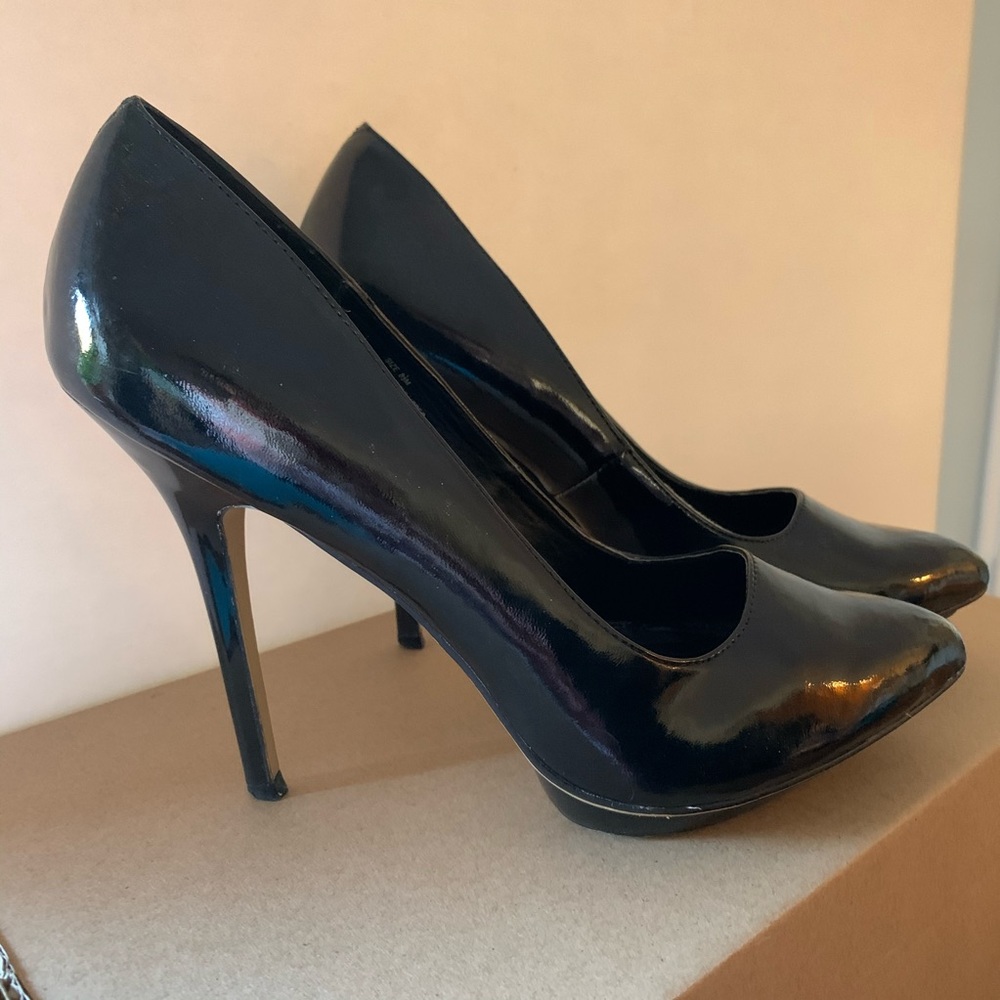 Black 5” Pumps